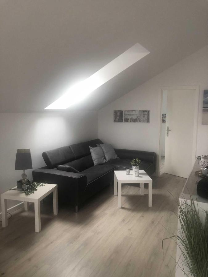 Ferienwohnung Voelker Häven エクステリア 写真