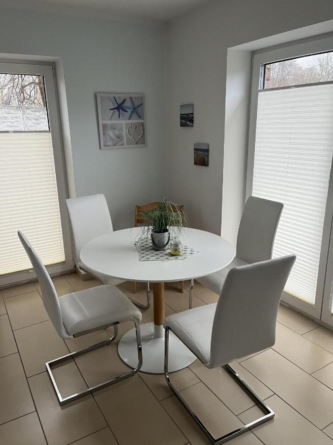 Ferienwohnung Voelker Häven エクステリア 写真